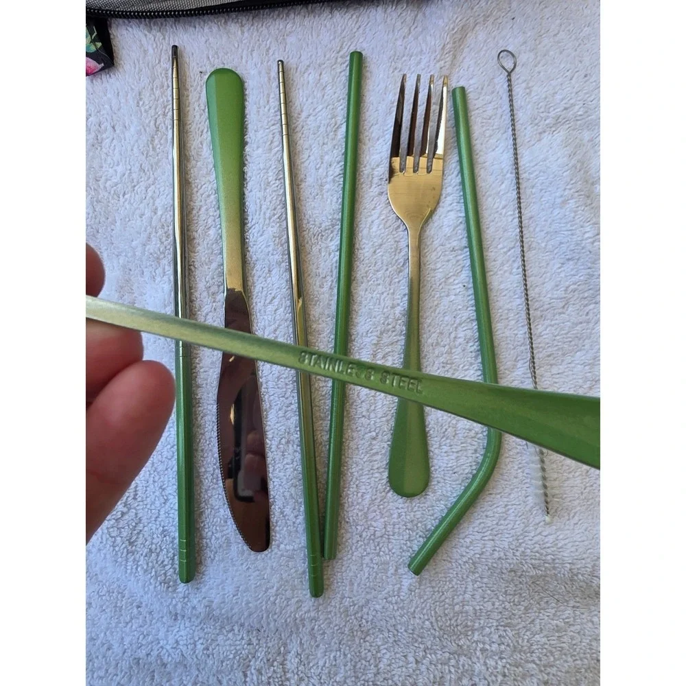 TOPBOOC Portable Travel Cutlery Set Stainless Steel Green 8 Piece Floral Case K3
